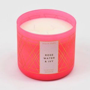 WHITE BARN Rose Water & Ivy Candle